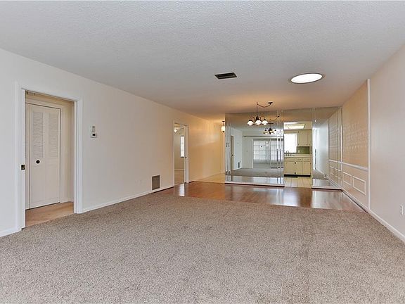 5th image of 1664 S Lake Ave APT 6