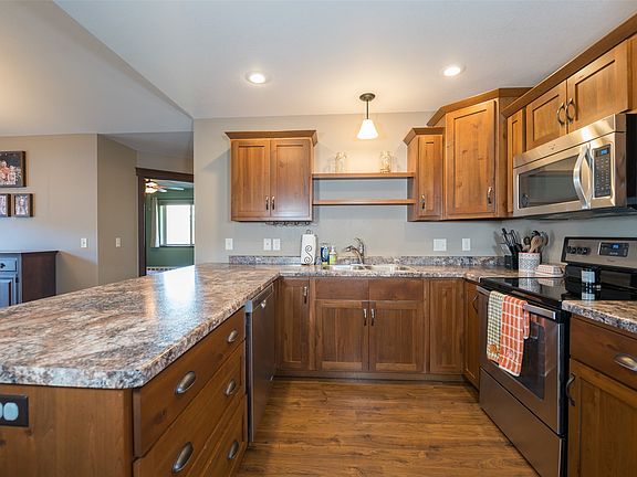 5th image of 675 Blue Karner Drive