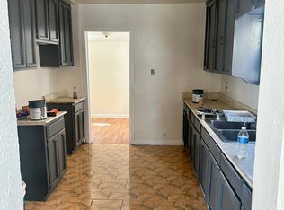11921 Willowbrook Ave, Los Angeles, CA 90059