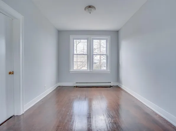 678 Liberty Avenue image 4 of 19