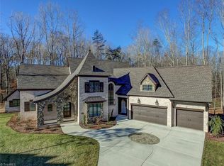 3213 Pasture View Dr, Summerfield, NC 27358