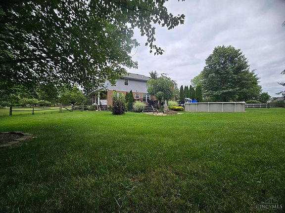 3rd image of 23827 Gabbard Dr