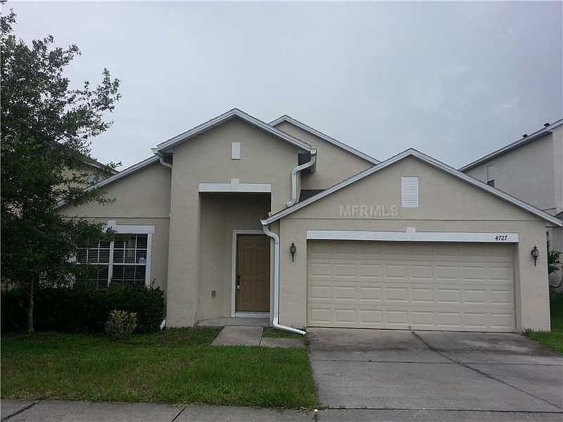 2nd image of 4727 Aguila Pl