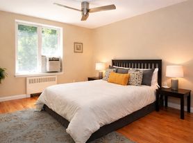 138 Beaconsfield Rd, Brookline, MA