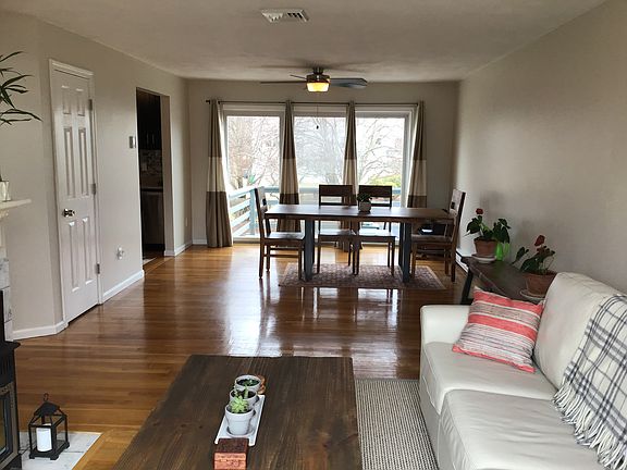 3rd image of 1 Willow Glen Cir APT 46