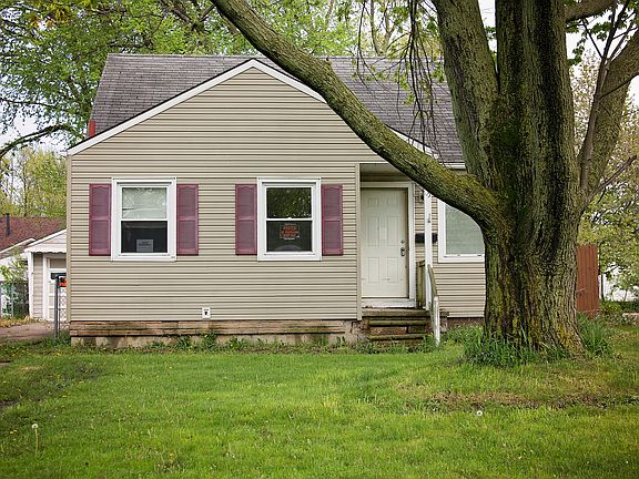 5th image of 1315 Cedar Dr