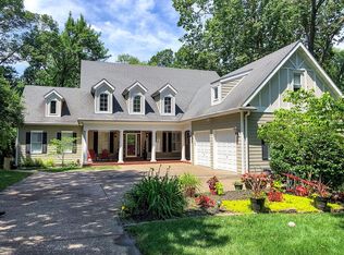 3 Treebrook Ln, Saint Louis, MO 63124