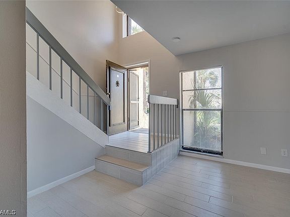 3rd image of 702 SE 12th Ct APT 21