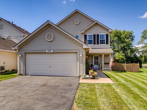 2nd image of 3117 Gloria Ln