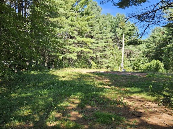 336 Medford Road, Lagrange, ME 04453