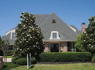 701 Lorraine Dr, Southlake, TX 76092