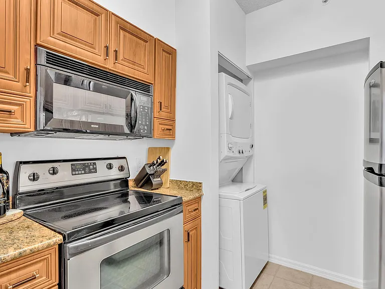 4216 Tuscany Way #4216 — Photo 9