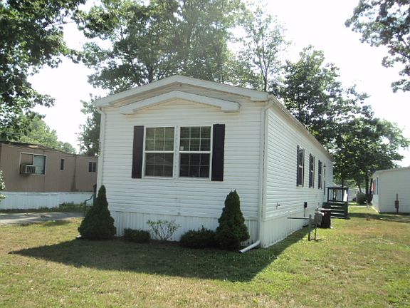 Exterior Image-1-Eagle River 142 D R Village