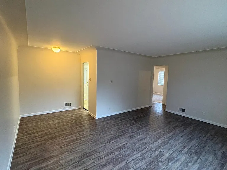 1472 Elmira St #2 — Photo 3