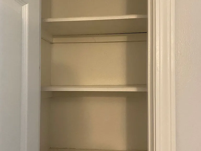 606 Shadow Dr — Photo 13