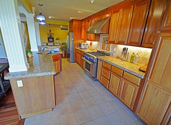 2nd image of 14682 Stoneridge Dr