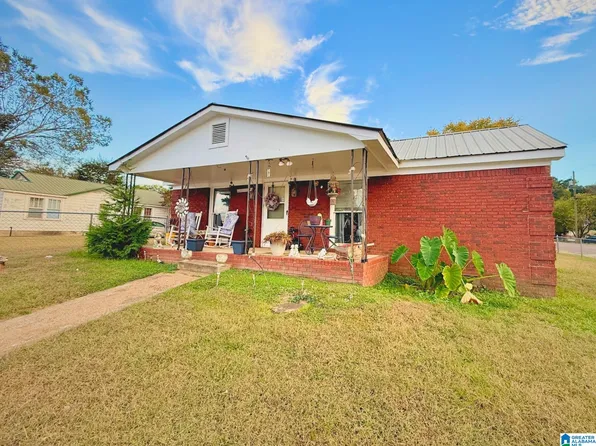 609 Memorial Dr, Piedmont, AL 36272