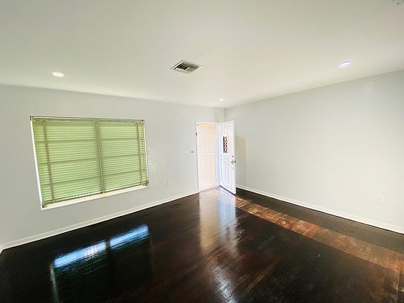 5th image of 14827 NW 8th Ct