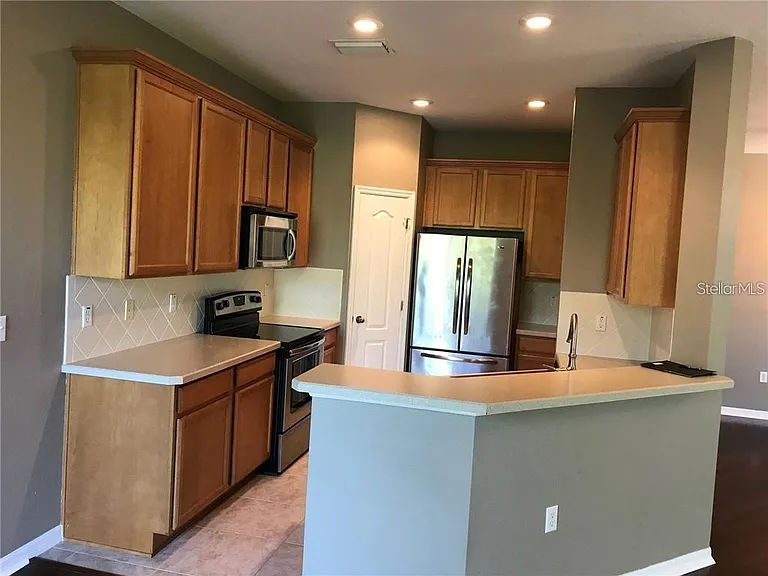 7542 Red Mill Cir — Photo 12