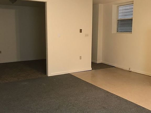 4th image of 417 W Washington St