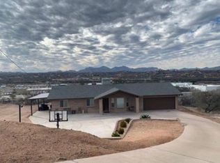 922 Calle Mateos, Rio Rico, AZ 85648