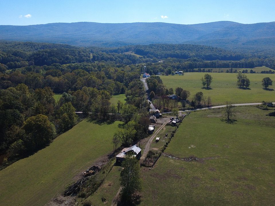 1st image of 6402 Potts Creek Rd
