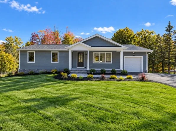 56 Hook Mountain Road, Montville Twp., NJ 07045