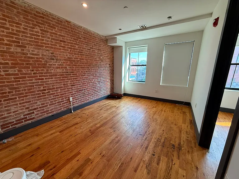 564 Communipaw Ave #33E — Photo 6
