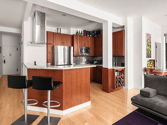 2nd image of 23 E 10th St APT 4G