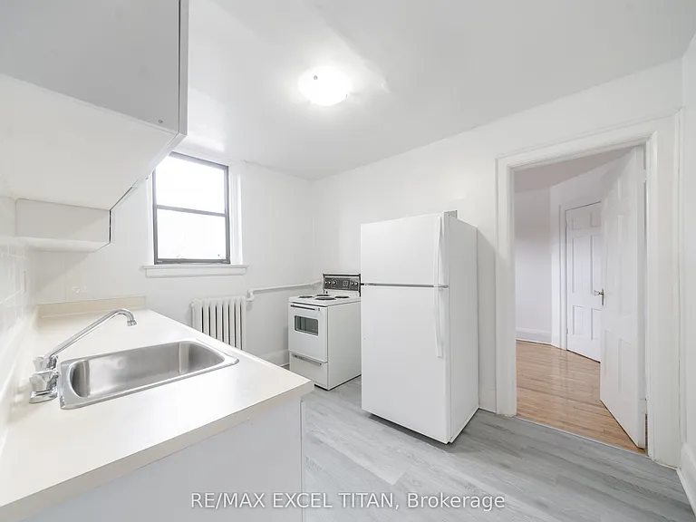 12 Kingston Rd #65 — Photo 6