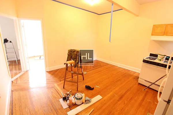 Rented by Highline Residential | media 19