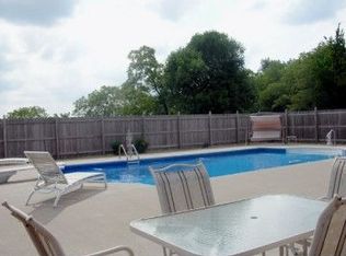 1507 Sugarland Pkwy, Pleasant Hill, MO 64080