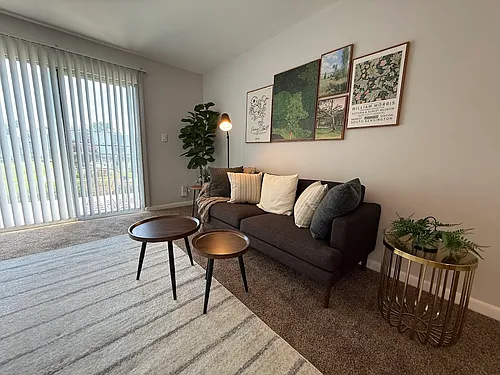 Floor plan 2 Bedroom 2 Bath 1100