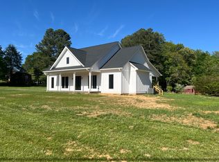 3447 Pritchett Ln, Charlottesville, VA 22911