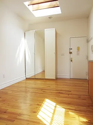 Rented by City Connections Realty | media 21