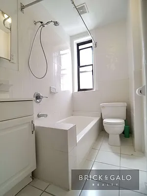 Rented by BRICK & GALO REALTY CORP | media 6