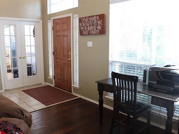 4th image of 10160 Deer Glen Trl
