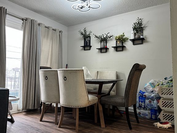 3rd image of 91 Cambridge Ave #2