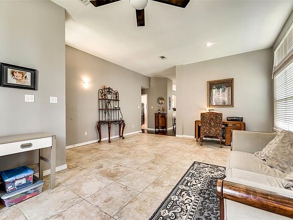 4th image of 8310 Lake Bend Dr