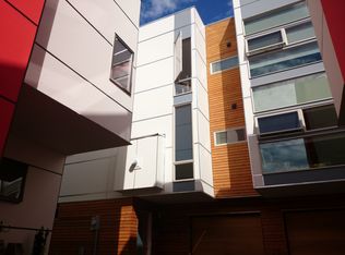 908 29th Ave S, Seattle, WA 98144