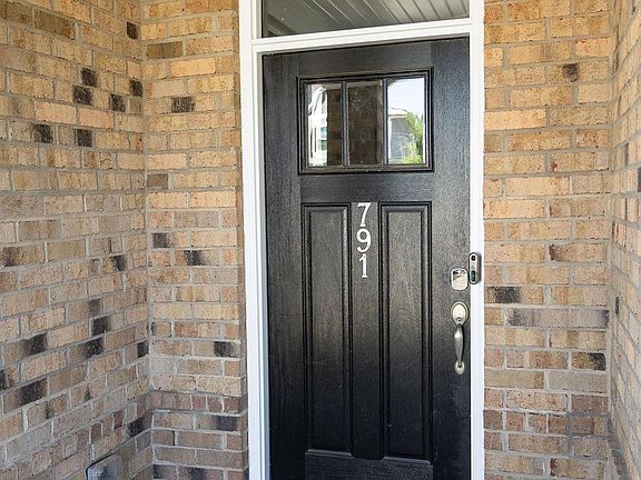 4th image of 791 Ruskin Dr