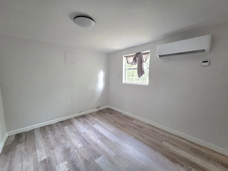406A Puckett Rd — Photo 7