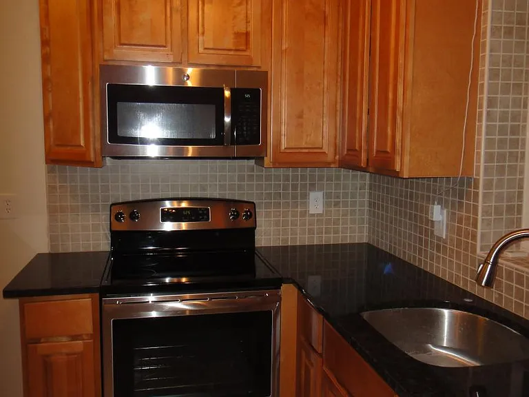 5120 Chester Ave #A — Photo 4