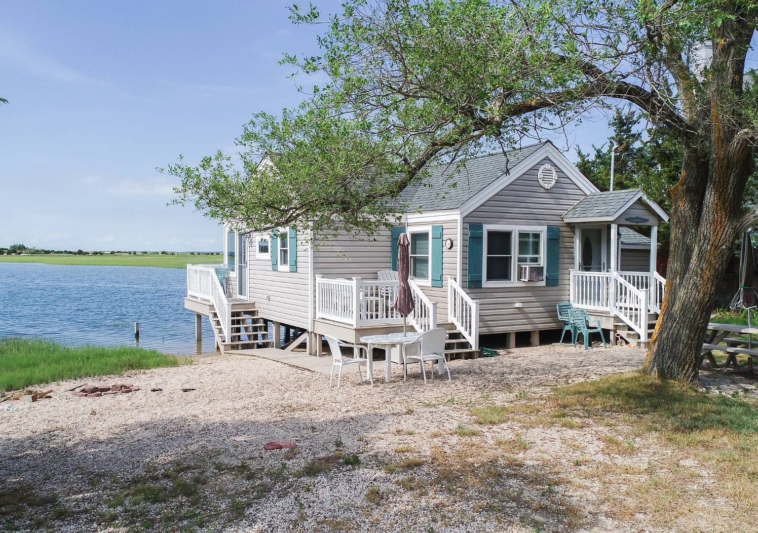 227 Towd Point Rd, Southampton, NY 11968 Zillow