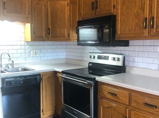 4907 S Oxbow Ave, Sioux Falls, SD 57106