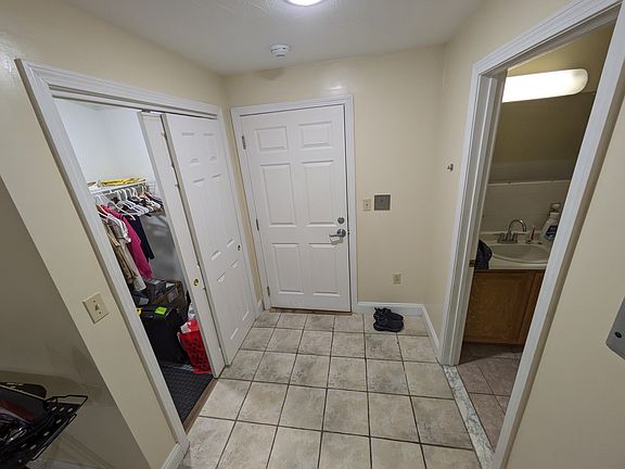 5th image of 15 Pearl St APT 22