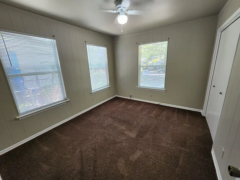 404 Franklin Blvd #A — Photo 25