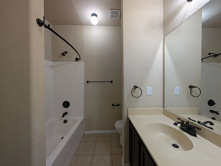 298 Rosalie Dr — Photo 13
