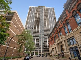 1560 N Sandburg Ter APT 1209, Chicago, IL 60610