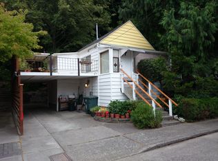 2450 Wickstrom Pl SW, Seattle, WA 98116